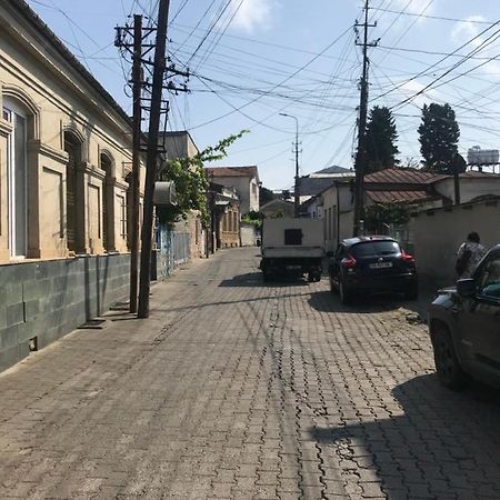 Центр Города Спокойная Улица Кутаїсі Екстер'єр фото
